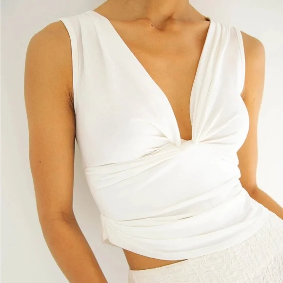 Umi Tank - Picture 1 of 3